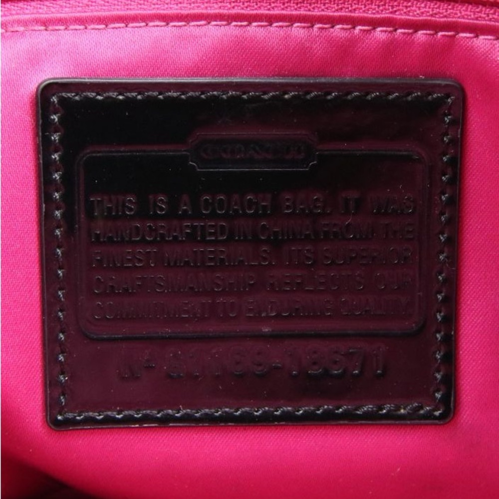 Coach liquid Gloss Black Poppy Quilted Shoulder Bag - Picture 5 of 11
